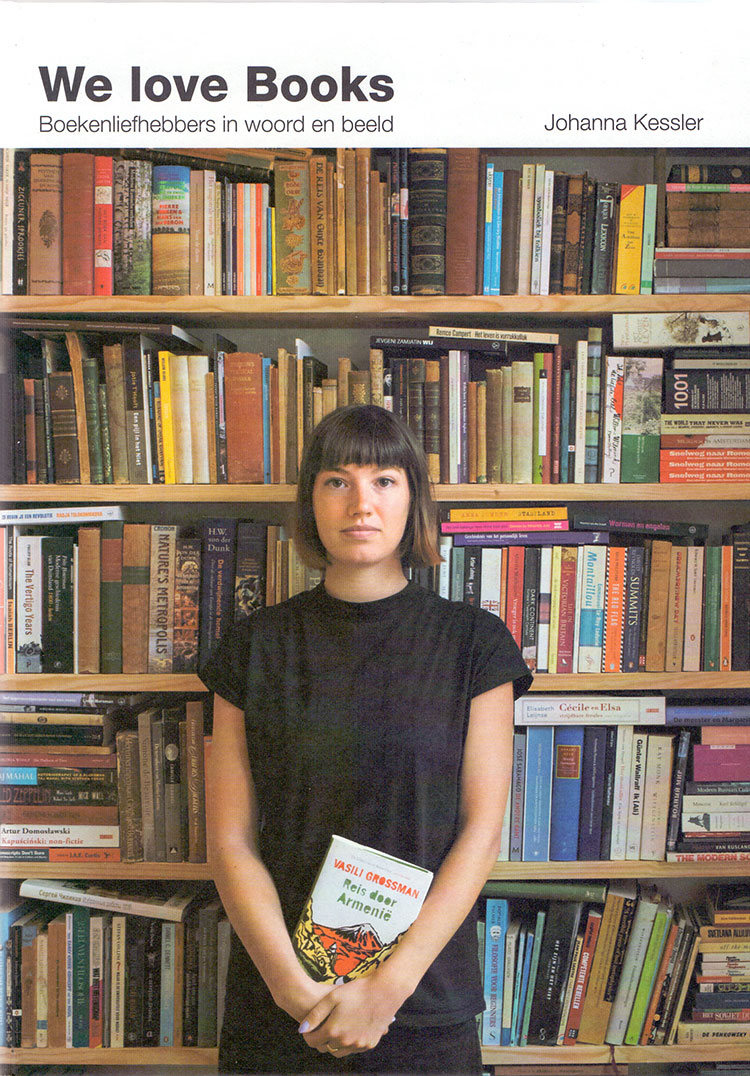 Johanna Kessler wilde dat zo veel mogelijk verschillende mensen - potentieel nieuwe lezers en boekenverzamelaars - zich aangesproken zouden kunnen voelen door We love Books.
