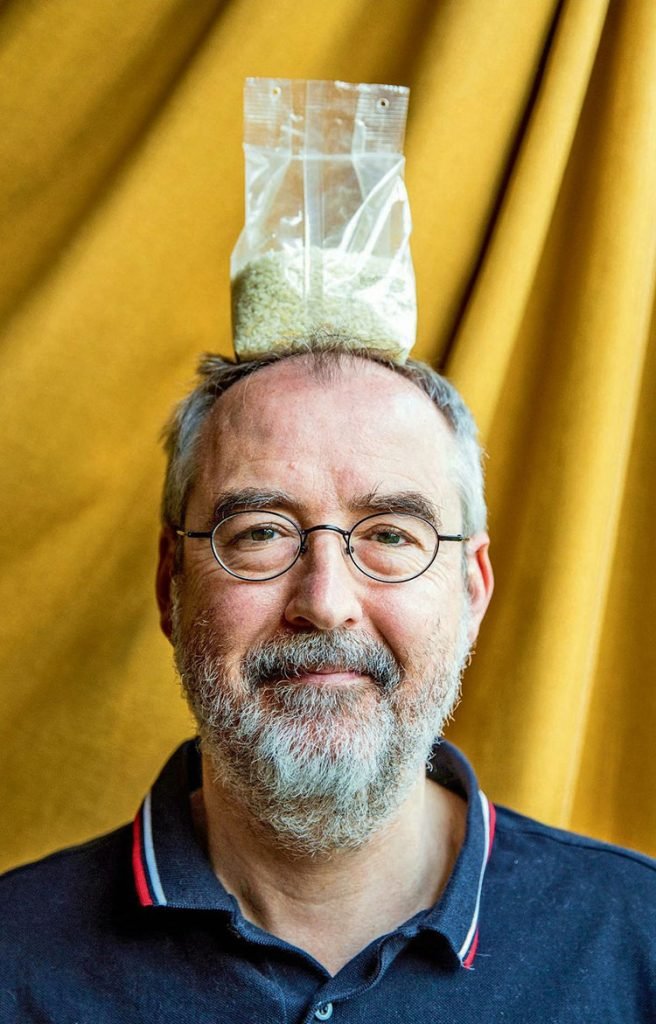 Wie gooide de saffraan in de risotto? Ronald Giphart Bibliografie